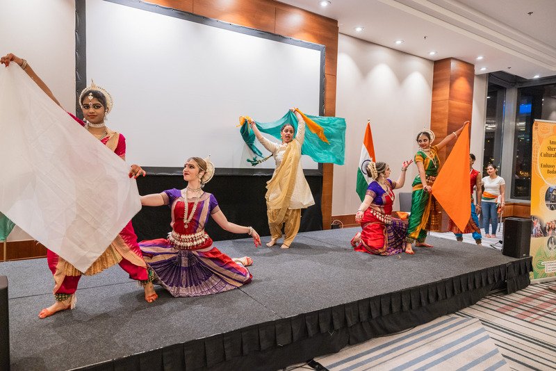 Embassy of India hosted the National Day Reception on 76th Republic Day. Amb HE Mr Partha Satpathy and Chief Guest HE Mr Péter Cseresnyés, President of the Indo-Hungarian Parliamentary Friendship Society, addressed the gathering followed by cultural performances.