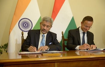 Cultural Exchange Programme between India and Hungary signed by EAM Dr. S. Jaishankar & Foreign Minister of Hungary Mr. Peter Szijjarto. 