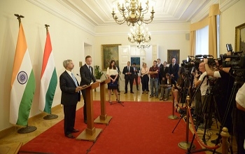 EAM Dr. S. Jaishankar & Foreign Minister of Hungary Mr. Peter Szijjarto jointly addressed the Press Conference