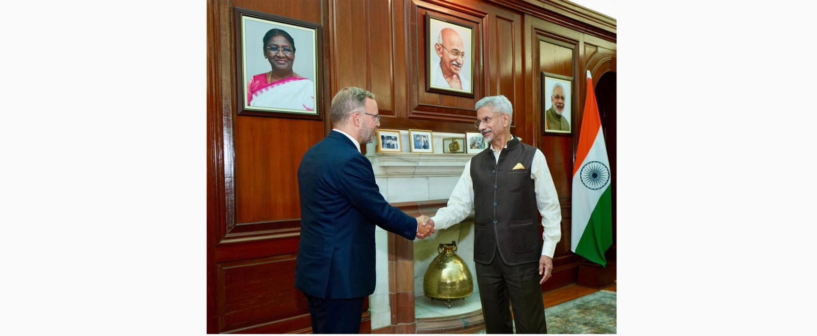 Mr. Balazs Orban, Political Director in Hungarian PM Office visited India in August end to inaugurate a replica at Zangla village in Laddakh on the occasion of 200th anniversary of the arrival of Hungarian Linguist and founder of Tibetology. He also met Indian authorities during his visit